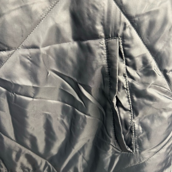 SOCIALITE Black Puffer Mae Vest Quilted Lightweight Full Zip Pockets Size L/XL - Picture 9 of 10